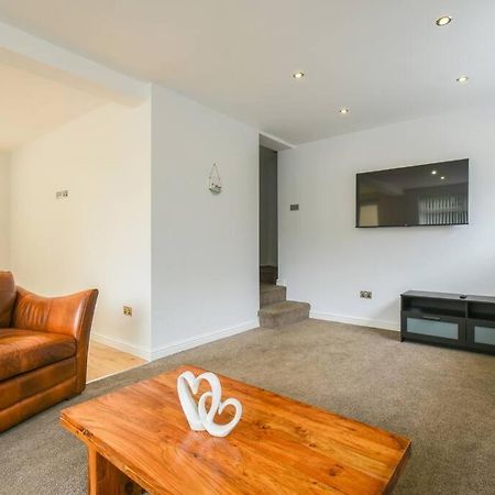 Luxurious & Tranquil Riverside Getaway Great Harwood Екстериор снимка